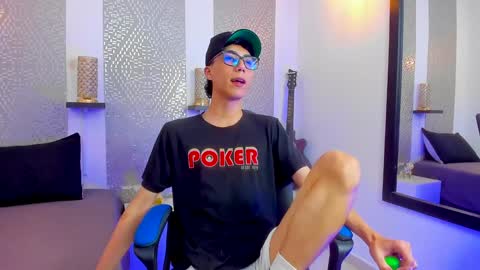    online show from 01.30.25