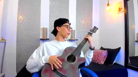    online show from 02.20.25