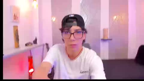    online show from 09.09.25