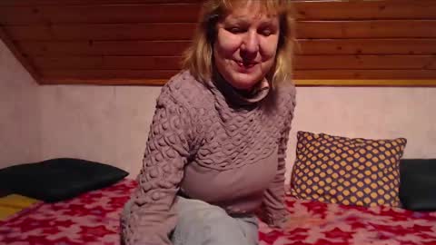 Nikole1 online show from 12.15.24