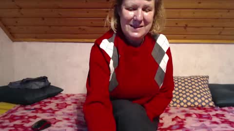 Nikole1 online show from 12.26.24