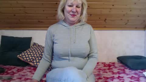Nikole1 online show from 02.16.25