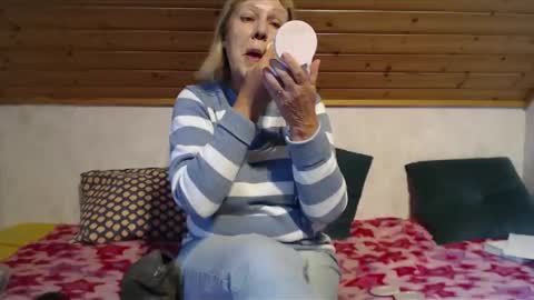 Nikole1 online show from 10.12.25