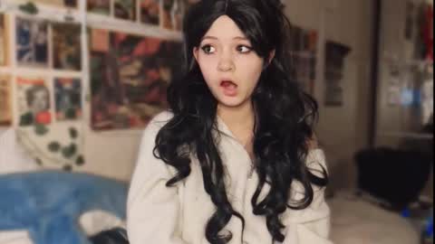 Snapshot of nikoli_naw chatting on 10.19.25 nikoli_naw online show from 10.19.25