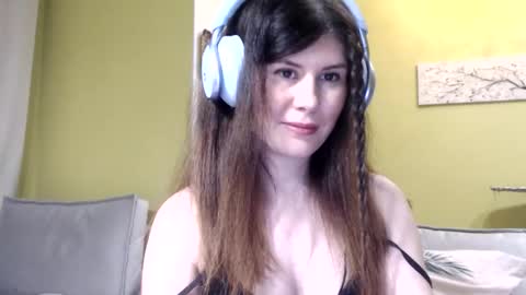 Nikol online show from 12.03.25