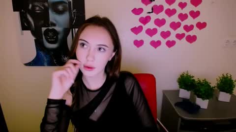 nikonara_ online show from 12.15.24