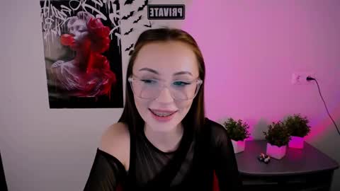 nikonara_ online show from 03.08.25