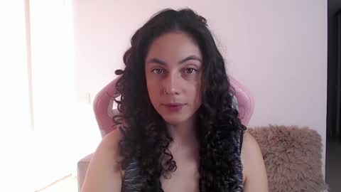 Snapshot of niky_blue chatting on 02.02.25 niky_blue online show from 02.02.25
