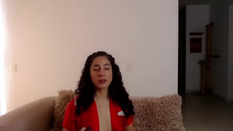 Snapshot of niky_blue chatting on 02.23.25 niky_blue online show from 02.23.25