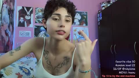 Snapshot of nikylaine chatting on 02.28.25 Nikylaine online show from 02.28.25