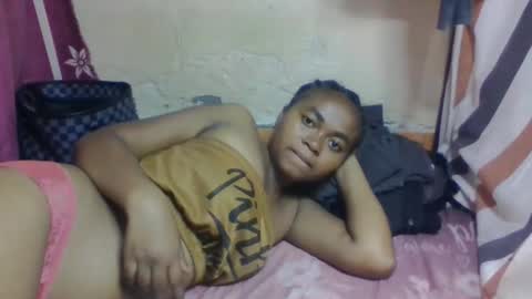 nilah online show from 11.29.25