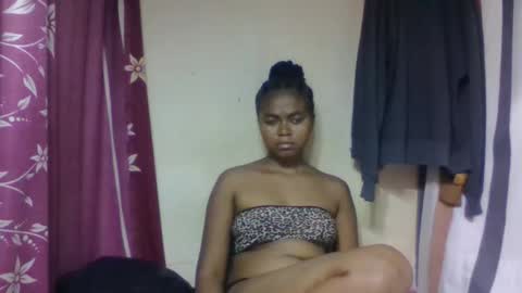 Snapshot of nilahmarie chatting on 02.05.26 nilah online show from 02.05.26