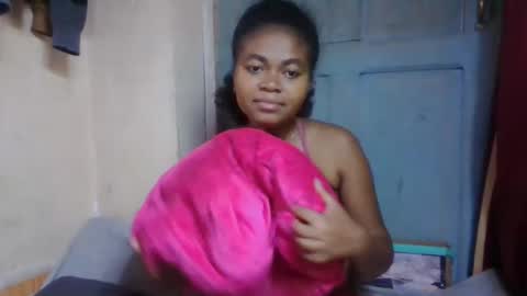 nilah online show from 05.11.26