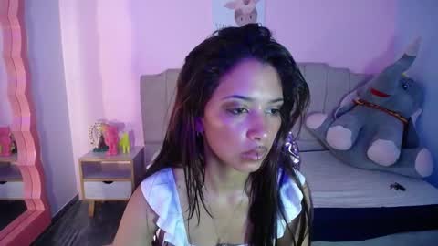 nilia_ch online show from 03.02.25