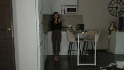 Bella online show from 04.07.26