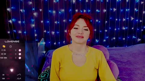 Snapshot of nimfeya chatting on 12.20.24 Nimfeya online show from 12.20.24
