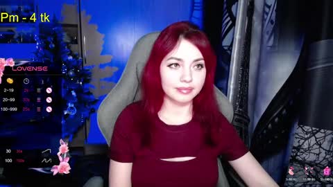 Snapshot of nimfeya chatting on 01.14.25 Nimfeya online show from 01.14.25