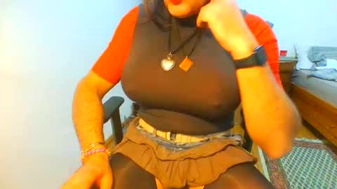 Snapshot of nina8383 chatting on 02.09.26 nina8383 online show from 02.09.26