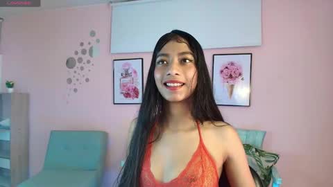 Snapshot of nina_esco chatting on 05.14.26 Nina online show from 05.14.26