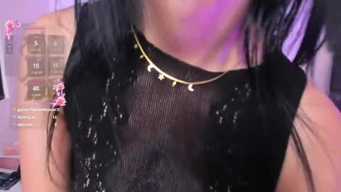 Nina Fox  online show from 04.19.26