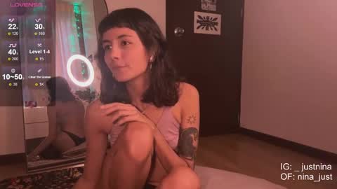 Snapshot of nina_just chatting on 01.04.25 Nina. online show from 01.04.25