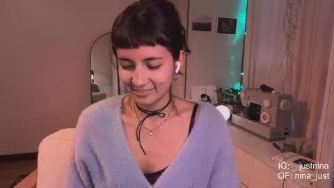 Snapshot of nina_just chatting on 02.04.25 Nina. online show from 02.04.25