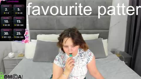 nina lunaa online show from 09.21.25