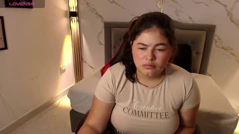Snapshot of nina_rouge7 chatting on 10.07.25  N I N A online show from 10.07.25