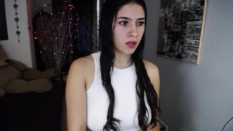 Nina online show from 12.17.25