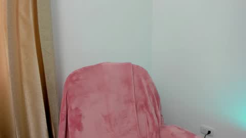 Nina online show from 09.29.25