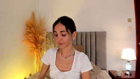 Nina online show from 01.09.25