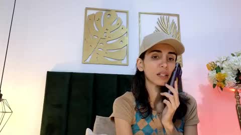 Nina online show from 09.28.25