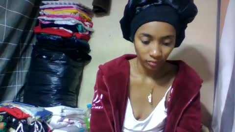 Snapshot of ninaeaa chatting on 06.13.26 ninaeaa online show from 06.13.26