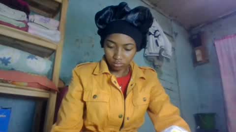 Snapshot of ninaeaa chatting on 07.17.26 ninaeaa online show from 07.17.26