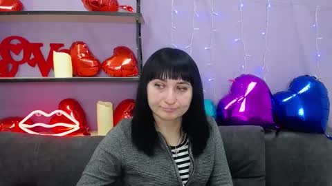 ninaflawlees online show from 03.01.25