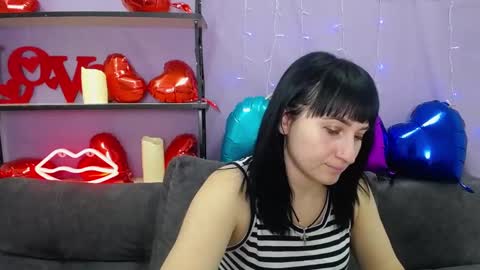 ninaflawlees online show from 03.01.25