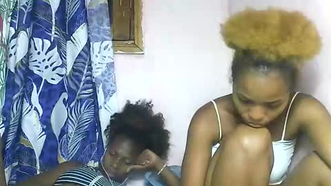 Ninah9794 online show from 11.30.25