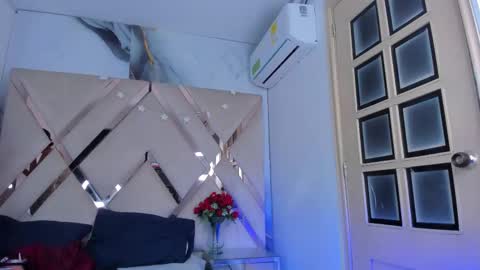 ninahtx online show from 11.16.25