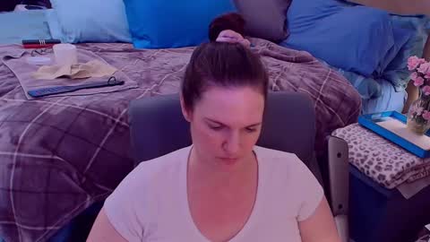 Nina Jaymes online show from 09.18.25