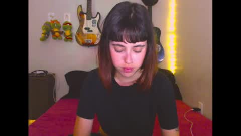 Snapshot of ninapellegrini17 chatting on 10.23.25 ninapellegrini17 online show from 10.23.25