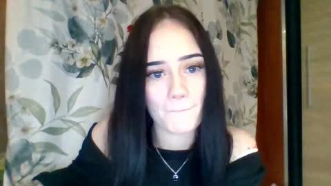 Nina online show from 12.15.25