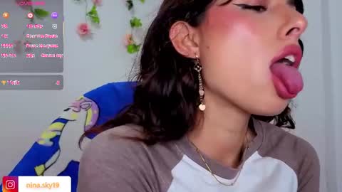 ninasky19 online show from 07.08.26