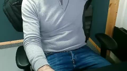 Nineinches online show from 01.27.25