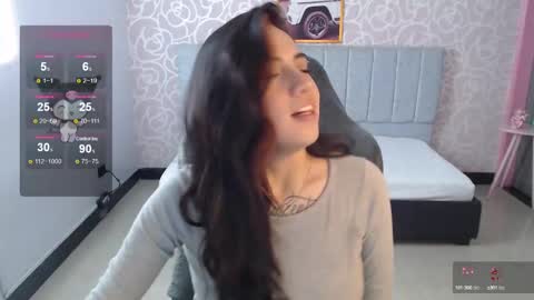 Snapshot of ninfa_ch chatting on 12.11.24 Ninfa  online show from 12.11.24