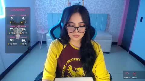 Snapshot of ninfa_ch chatting on 02.27.25 Ninfa  online show from 02.27.25