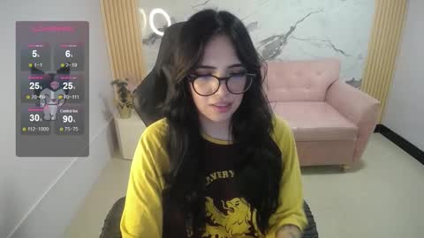 Snapshot of ninfa_ch chatting on 02.28.25 Ninfa  online show from 02.28.25