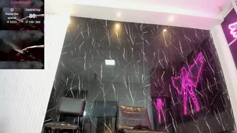 nini_beyker online show from 01.18.26