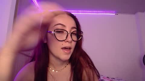 ninna rose online show from 10.14.25