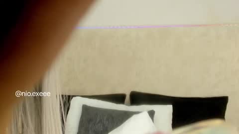 Snapshot of nioki_ chatting on 03.19.26 nioki_ online show from 03.19.26