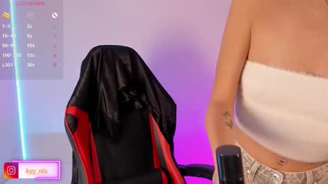 Nicki  online show from 10.22.25